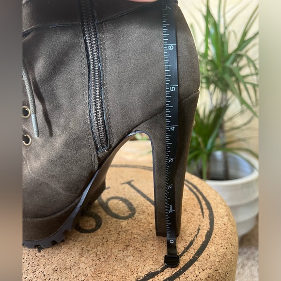 Shoedazzle High Heel Booties - Picture 9 of 10